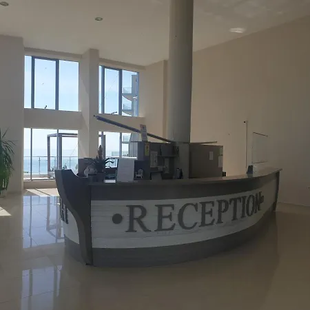 Silver Terace With Sea View For 4 Person