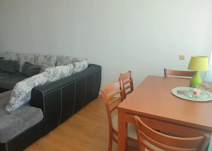 Silver Terace With Sea View For 4 Person * بايالا