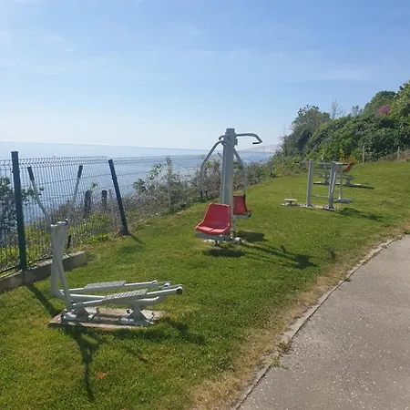 Silver Terace With Sea View For 4 Person