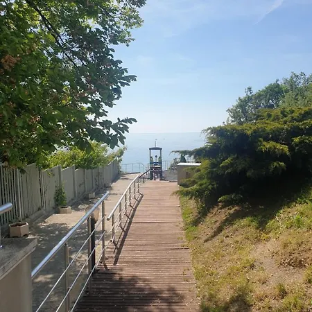 Silver Terace With Sea View For 4 Person Lejlighed *