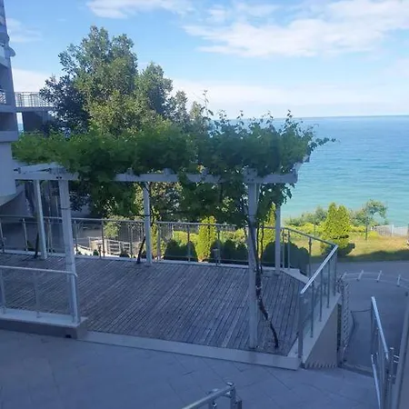 Silver Terace With Sea View For 4 Person