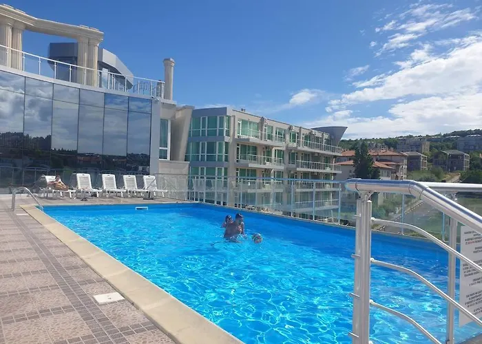 Silver Terace With Sea View For 4 Person 아파트