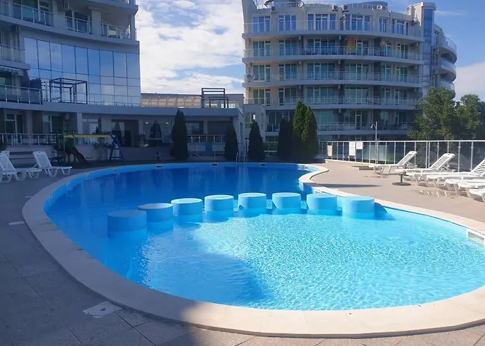 Silver Terace With Sea View For 4 Person